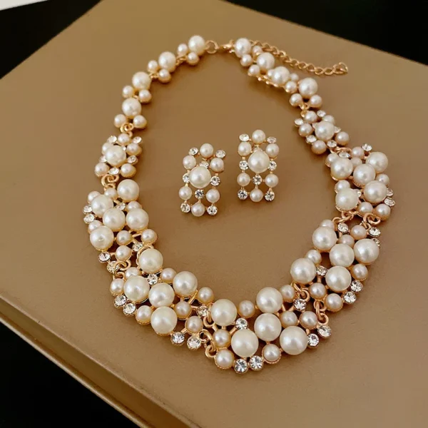 3PC Wedding Season Women's Fashion Imitation Pearl Necklace Earrings Jewelry Set Suitable for Wedding Parties and Festival Gifts