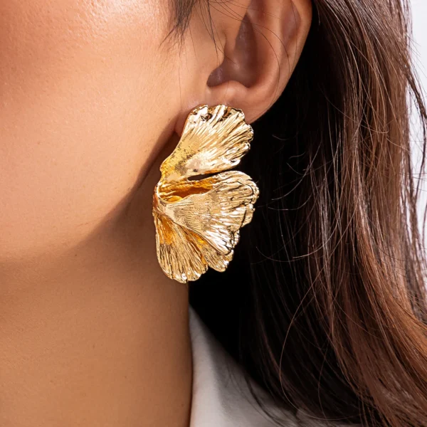 Goth Geometric Metal Petal Flower Stud Earrings for Women Fashion Statement Trendy Gold Color Piercing Earrings Y2K Accessories