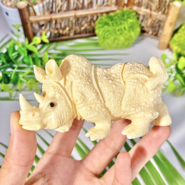 1PC High Quality Ivory Nut Rhino Carving Natural Crystal Carving,Tagua,Gemstone Jewelry,Glitter, Healing Crystal,Home Decoration