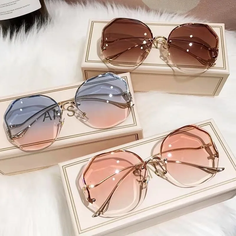 kf-Sa3cad7b3ece94891b3a7b4b21804fea6n Fashion Sunglasses Women Metal Female UV400 Vintage Ladies Stylish Design Oversized Square Sunglasses For Women - Image 1
